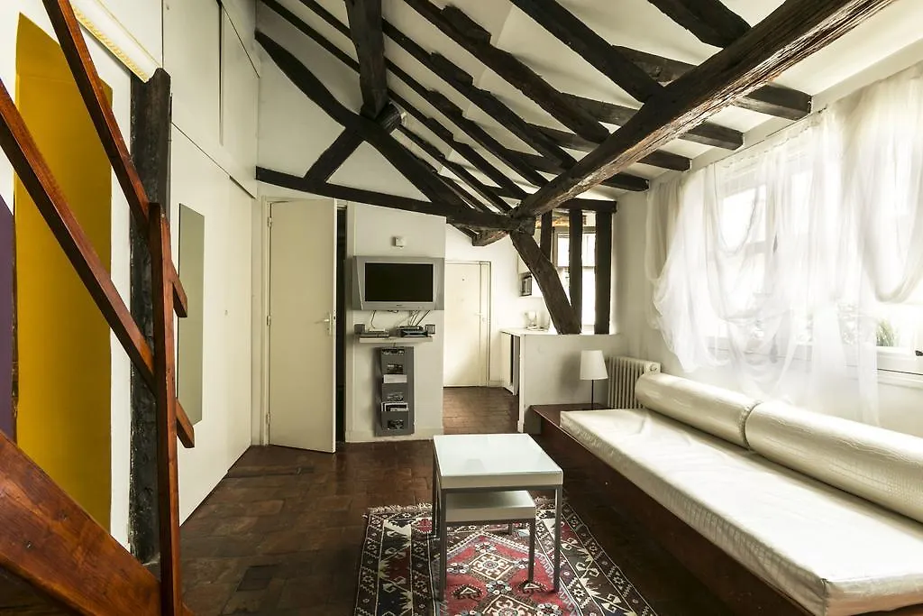 Apartment Halldis - Marais Haut