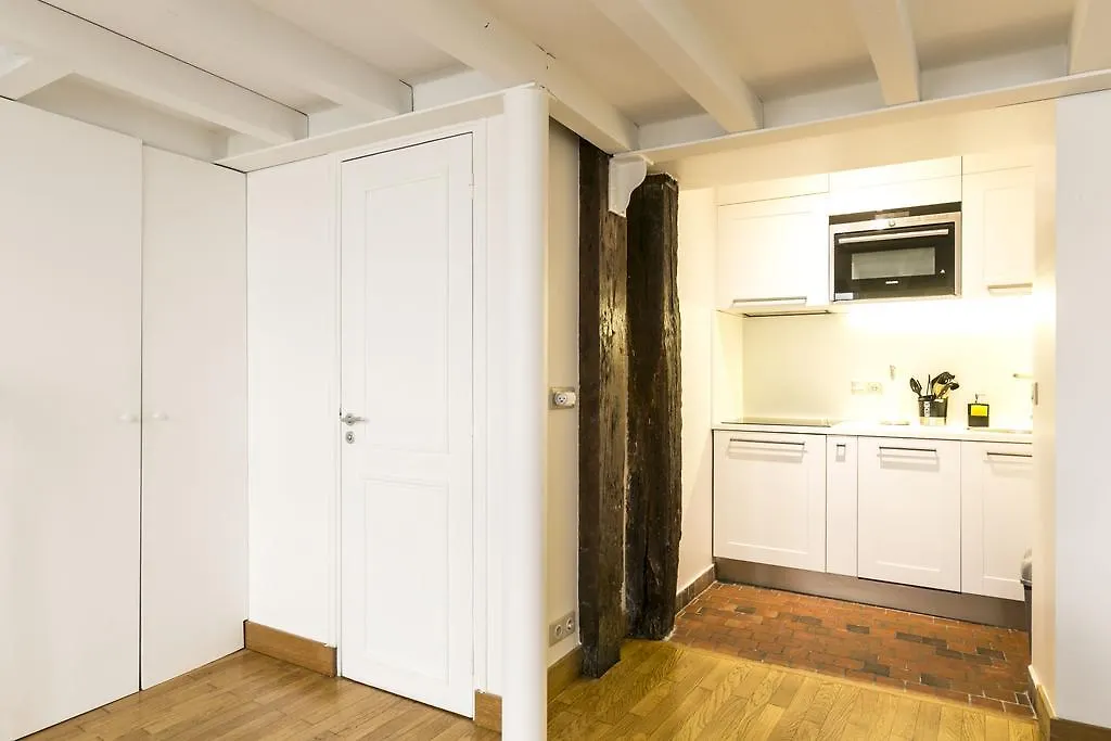 Apartment Halldis - Marais Haut