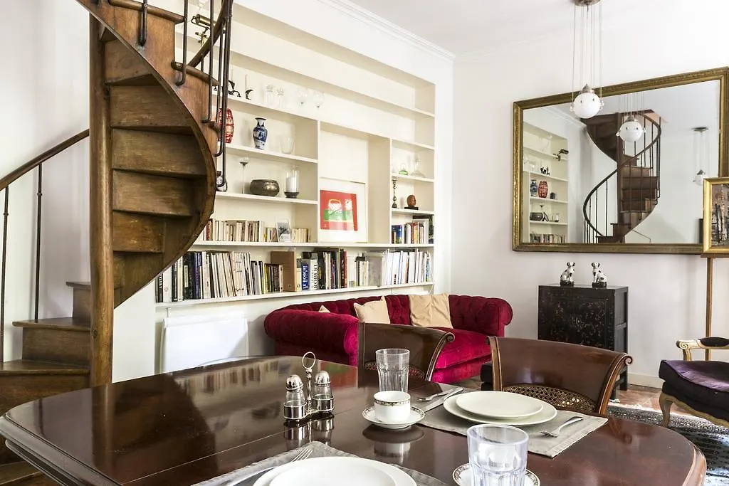 Halldis - Marais Haut Daire Paris